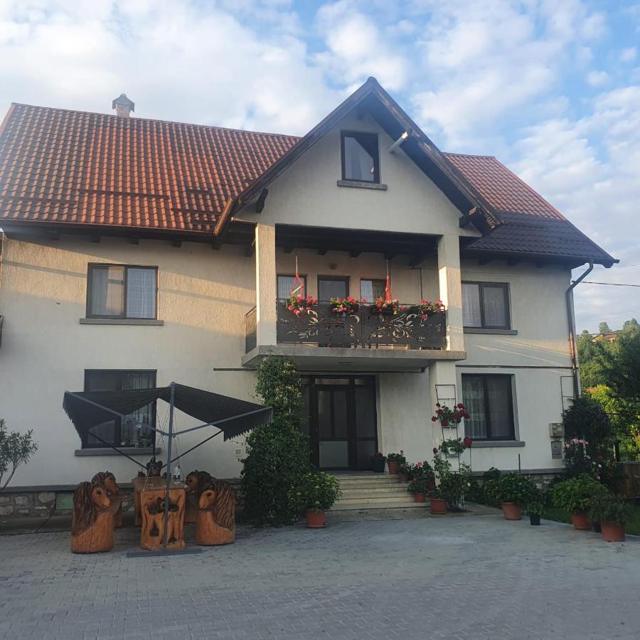 Casa Cornelia Hotell Bran  Exteriör bild